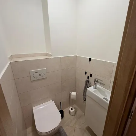 štýlový Zemplínska 2 *